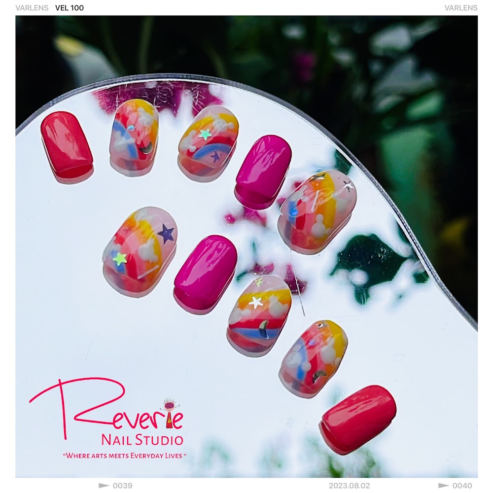 Reverie Nail Studio